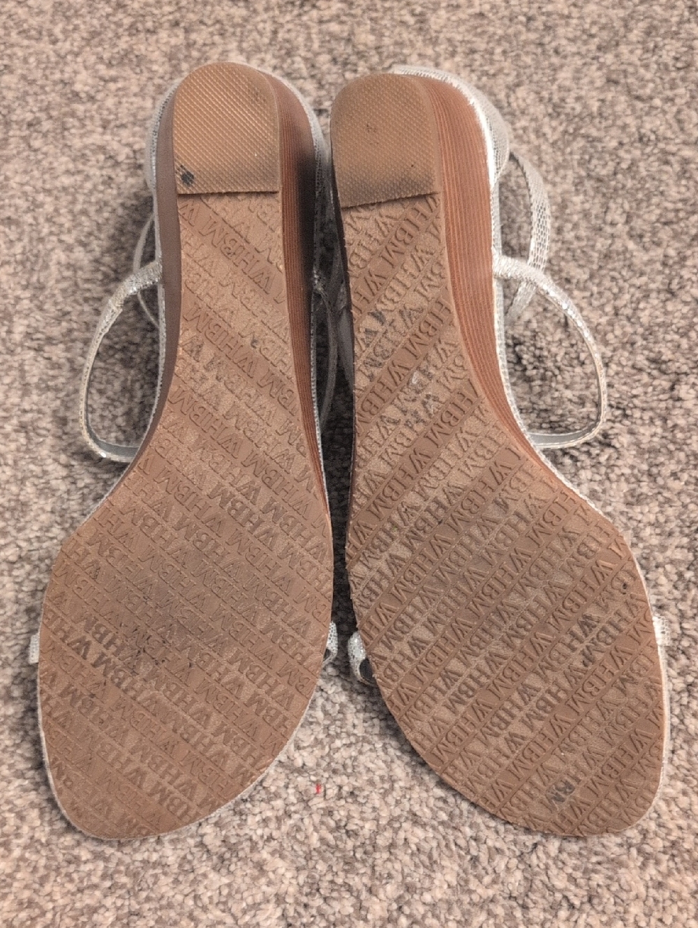 Silver jeweled low wedge whbm sandals sz 10 'Nezhra' - Picture 8 of 9